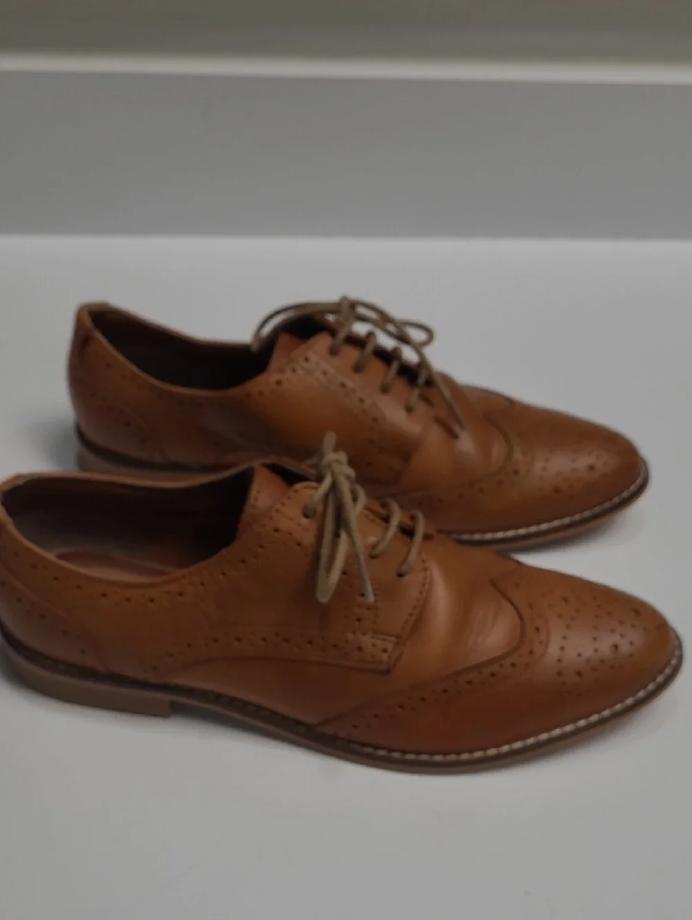 ASOS Tan Wingtip Oxford Shoes with Perforated Brogue Detailing-Size 6.5